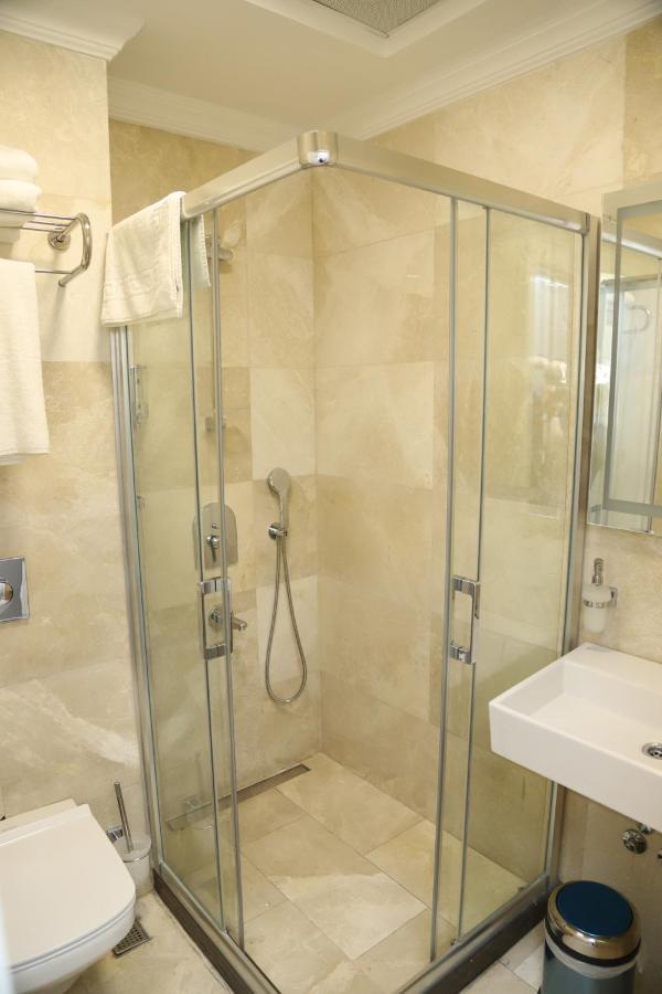 Novus Hotel Istanbul Eksteriør billede
