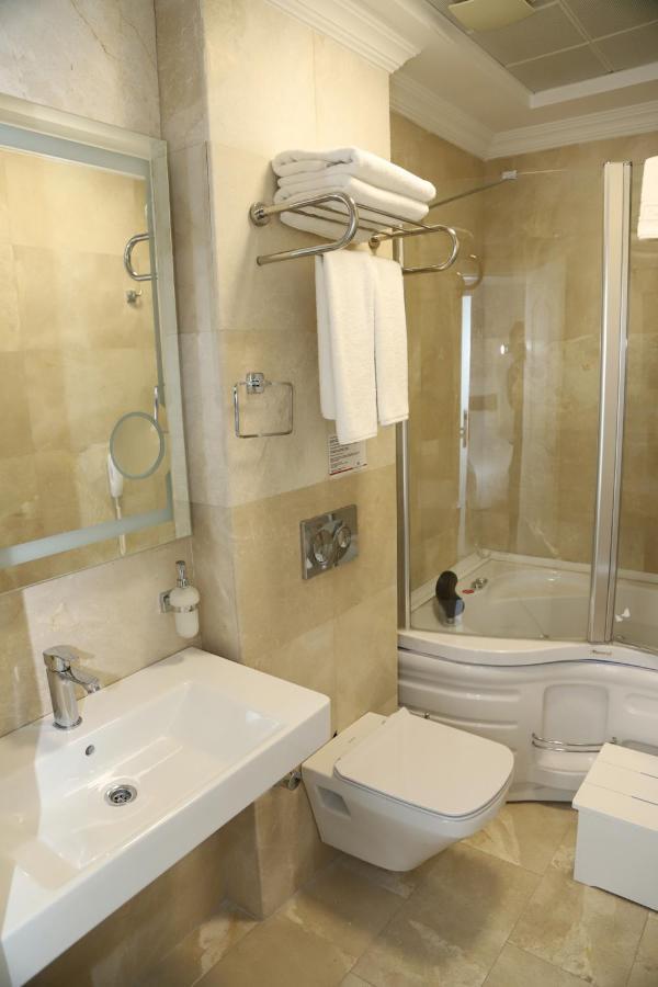 Novus Hotel Istanbul Eksteriør billede
